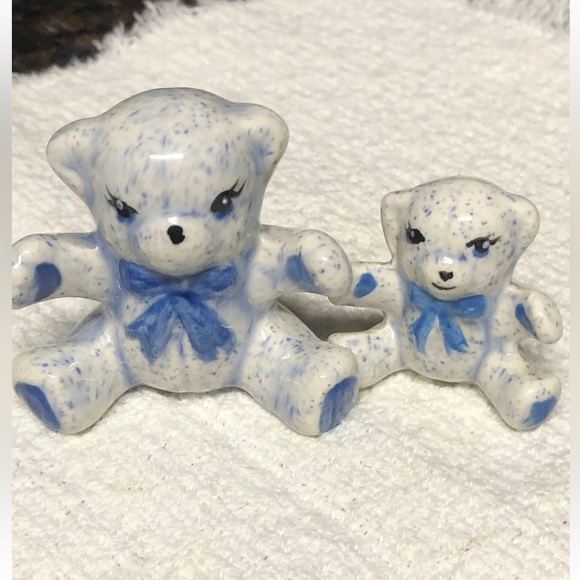 Vintage Collection of Tiny Bears Resin and Ceramic - Picture 3 of 6